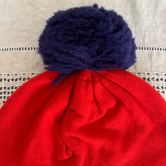 NEW Band of Outsiders x Neiman Marcus for Target Friends pom pom beanie rare - Picture 5 of 8